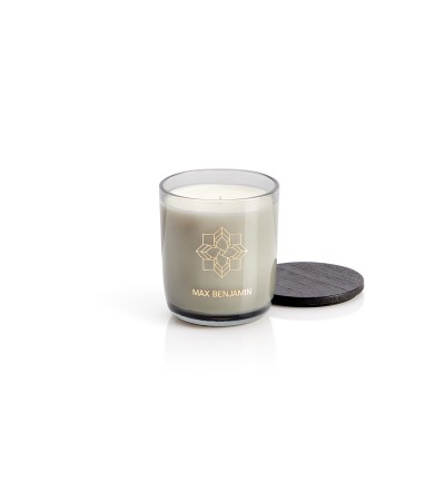 Irish leather and oud Luxury Natural Candle Max Benjamin