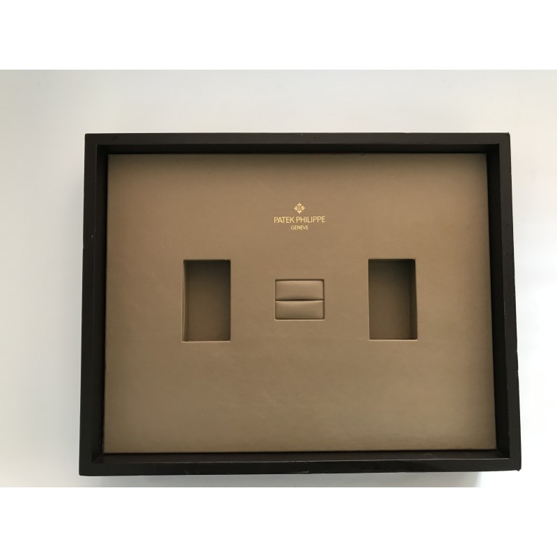 Поднос за часовници Patek Philippe Поднос за часовници Patek Philippe