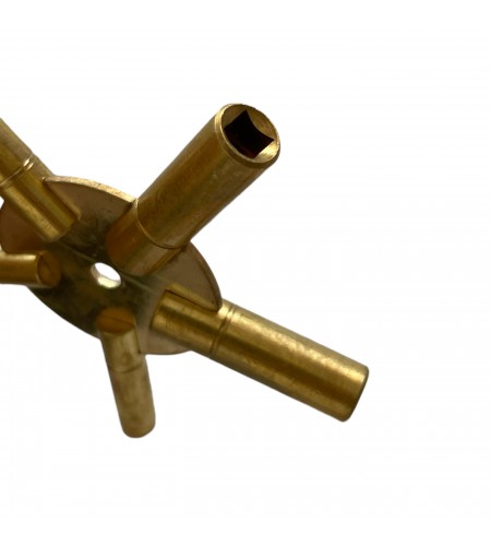 Universal brass key for clocks 5 di ...