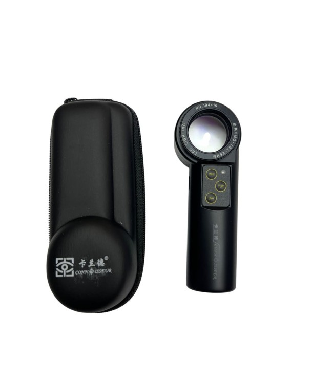Лупа Connoisseur 10x с UV и LED светлина (върната, повредена кутия)