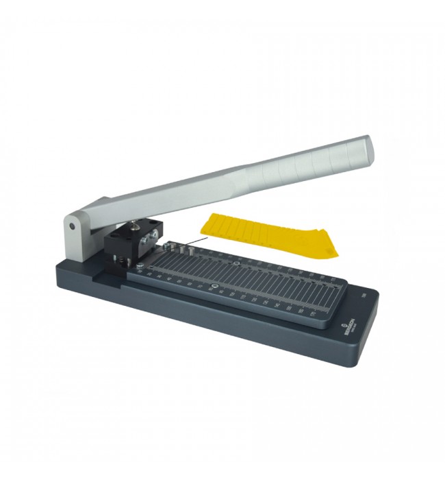 Bergeon 7956 tool for cutting watch straps