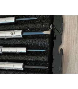 DAMAGED PACKAGING - Beco Technic Set of 7 Screwdrivers 0.60 to 2.00 mm in Plastic Box with Spare Blades - SEE PHOTOS
