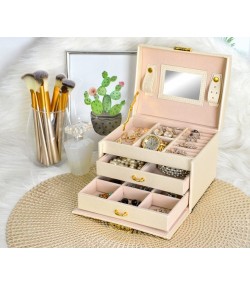 Beautylushh Beige Jewelry Box