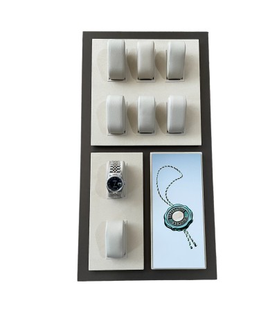 Presentation tray on Rolex for 8 watches for store display