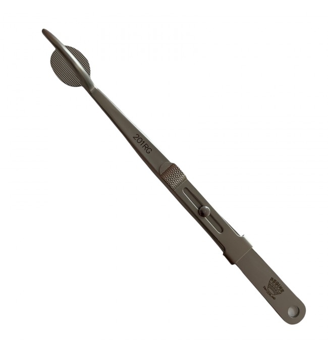 Regine 201RG tweezers with a serrated base and slide lock for holding shanks and settings in position while soldering